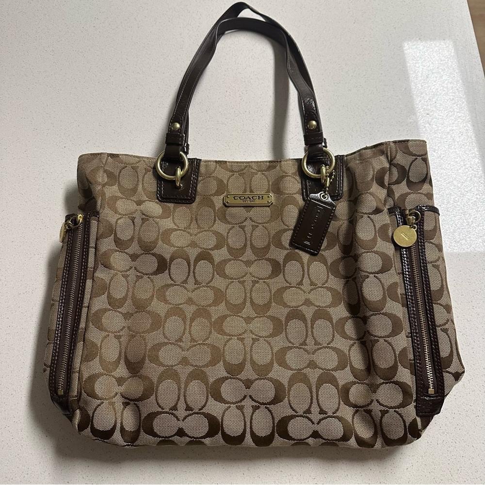 Coach Shoulder Bag
